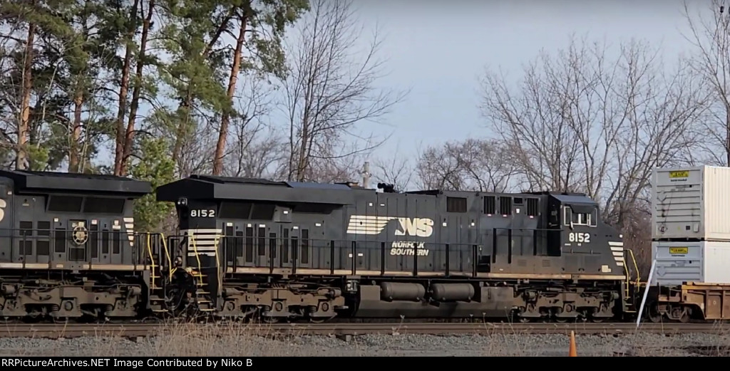 NS 8152